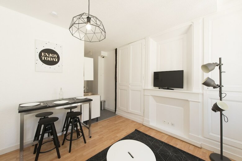 Apartamento Beau T2 Centre Historique Tours- Mytripintours