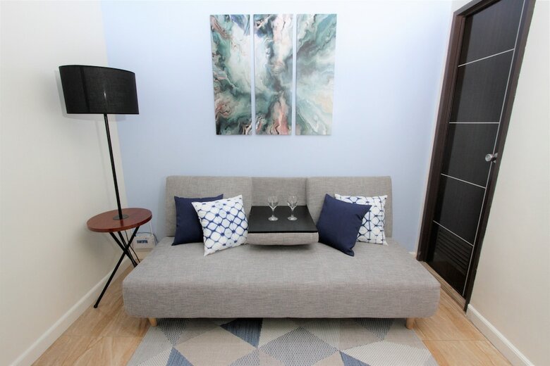 Apartamentos Indigo Ortigas @ Adb Avenue Tower