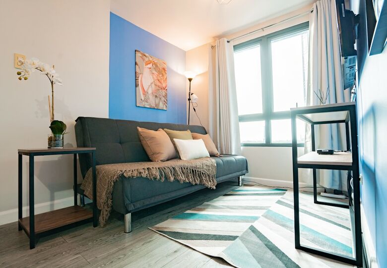 Apartamentos Indigo Ortigas @ Adb Avenue Tower