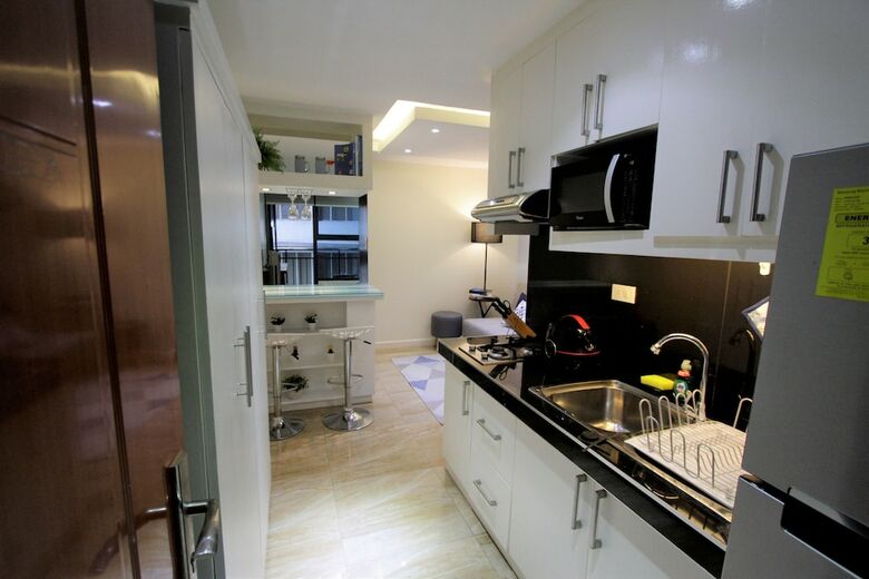 Apartamentos Indigo Ortigas @ Adb Avenue Tower