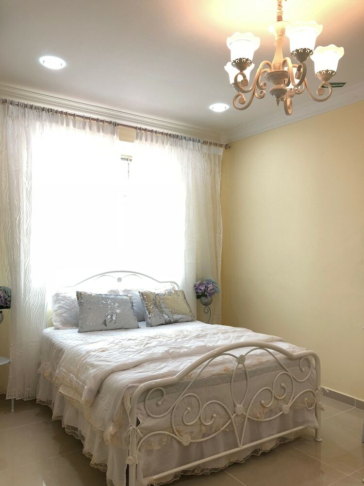 Aam Hotel
