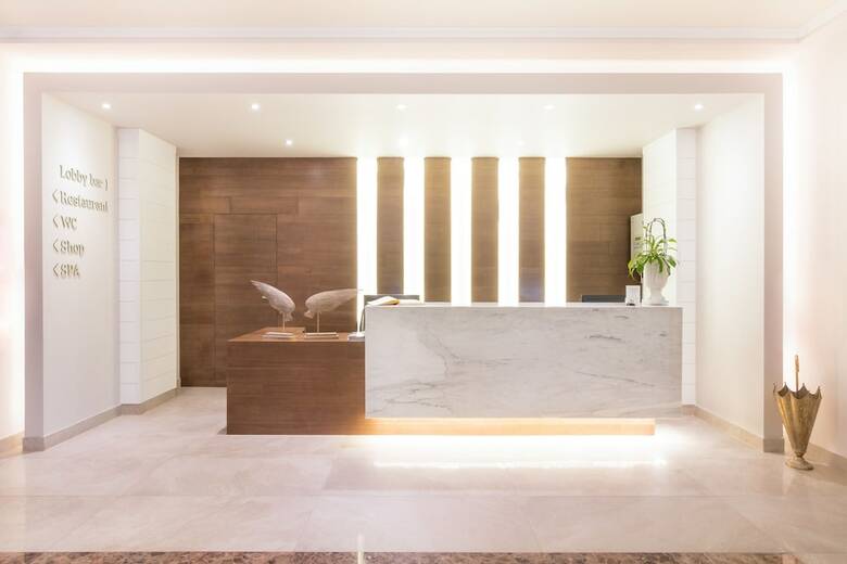 King Maron Hotel & Spa