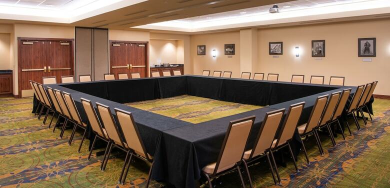 Nced Conference Center & Hotel