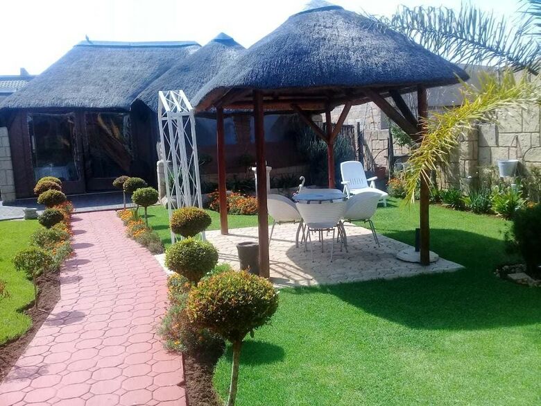 Hotel Ga-dikobo Guest House