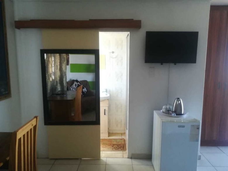 Hotel Ga-dikobo Guest House