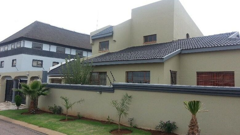 Bed & Breakfast Stiba Guest House