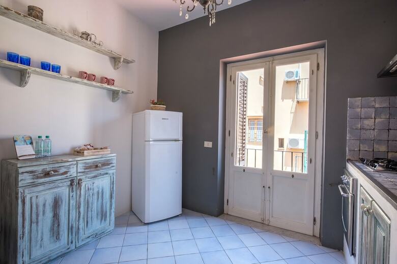 Apartamento Terrazza E Stile Sui Tetti Della Kalsa