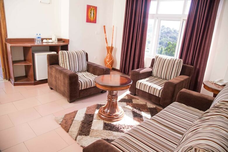 Hotel Isamilo Lodge & Spa