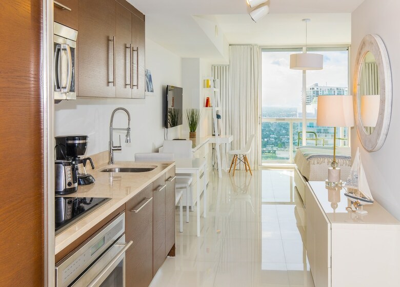 Brickell By Miami Vacation Rentals