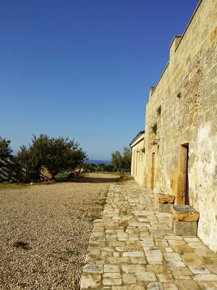 Hotel Antica Masseria Ficazzana