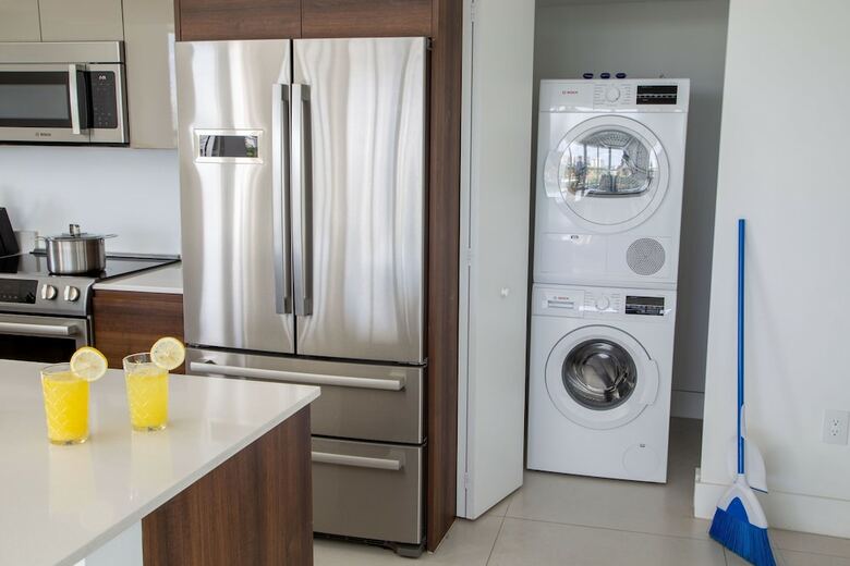 Acqua Bay Luxury Apartments