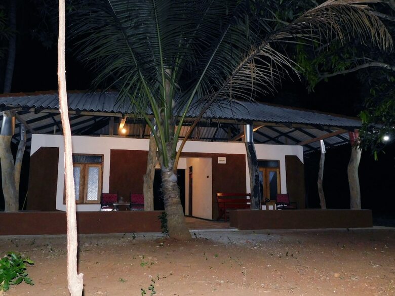 Bed & Breakfast Yala Avian Eye Safari