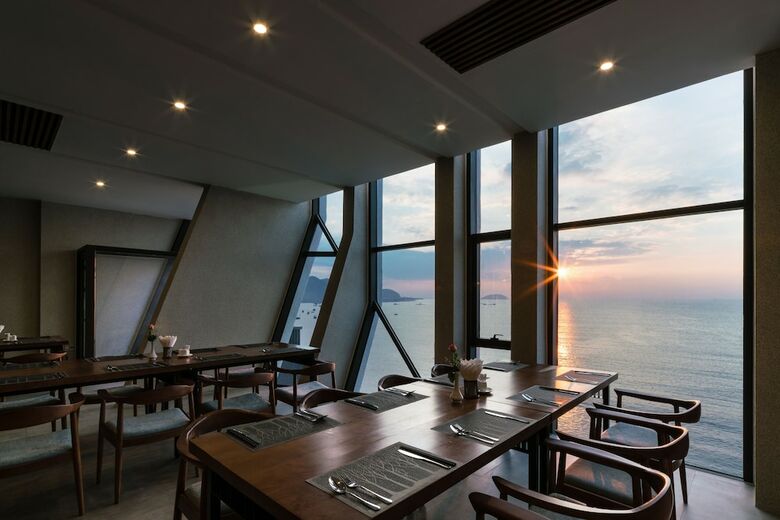 Joy Trip Hotel