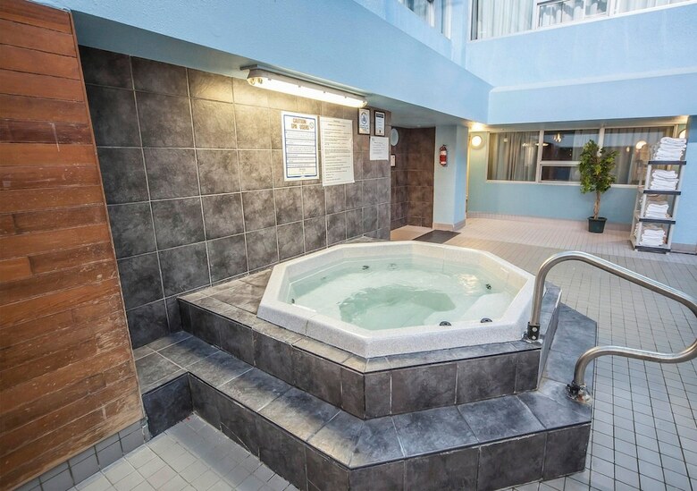Hotel Comfort Inn & Suites Downtown Edmonton