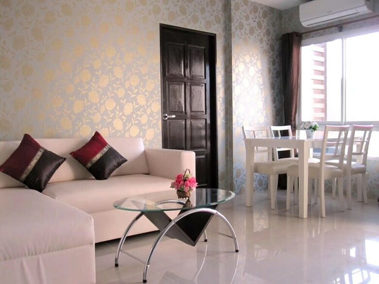 Only Blue Hotel