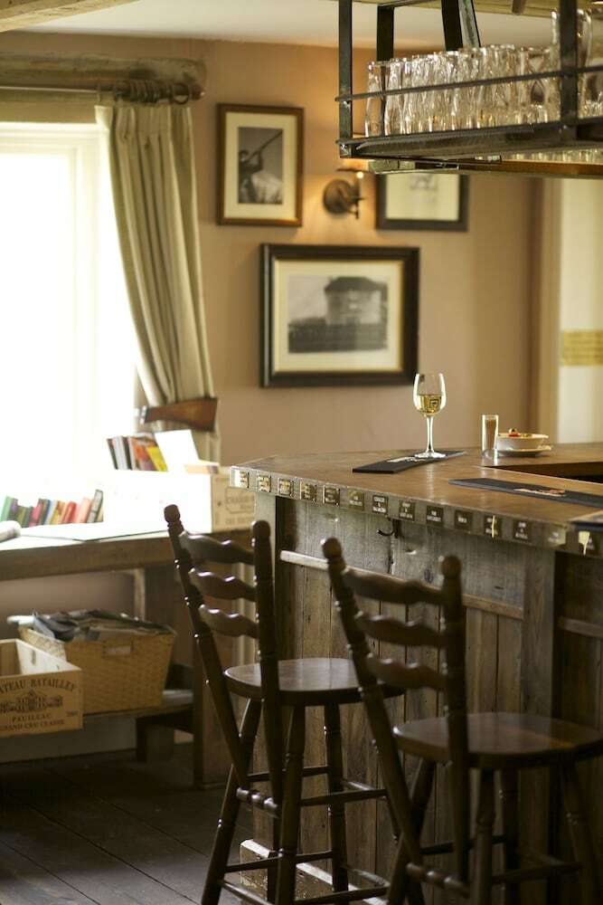 Posada The Woolpack Country Inn