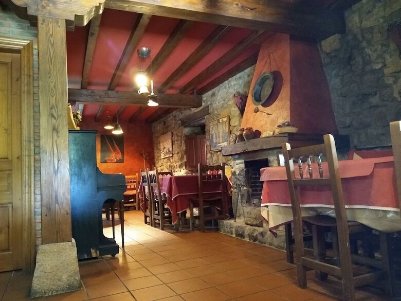 Hotel La Casa Del Castillo