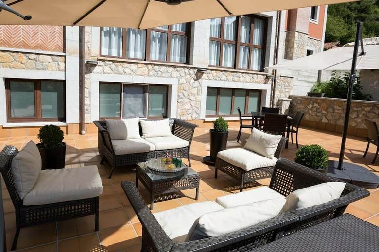 Hotel La Casona De Llerices