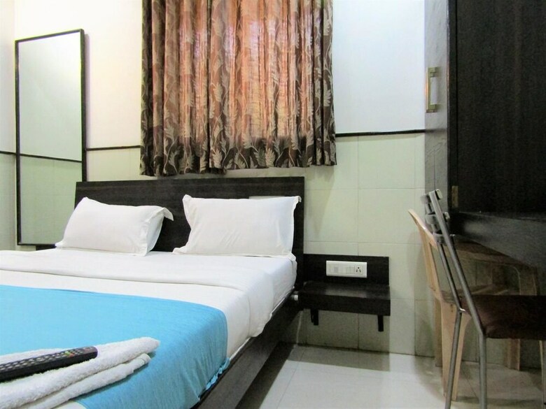 Hotel Sharda Sion