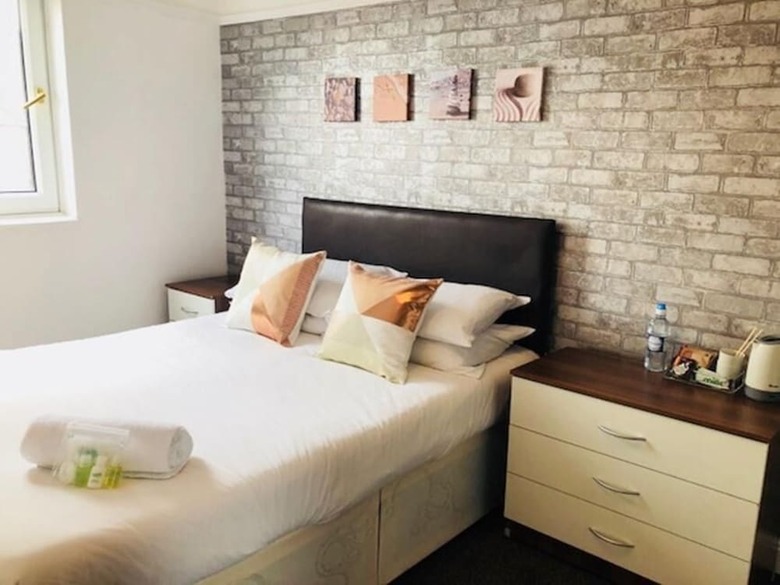 Hotel Townhouse @ 3 Balliol St