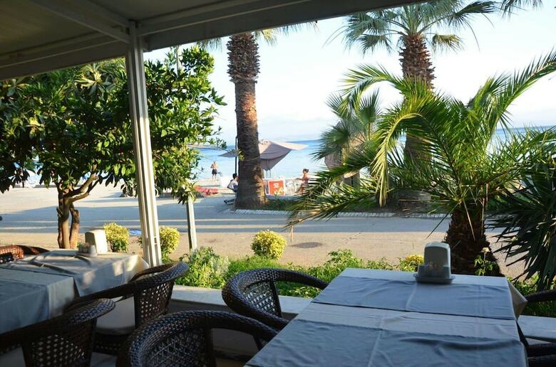 Eker Bermuda Hotel