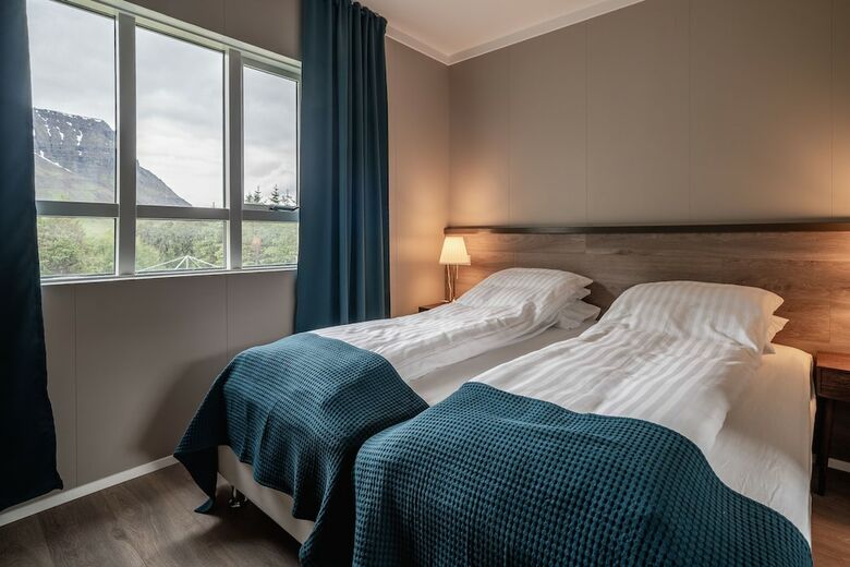 Hotel Holt Inn