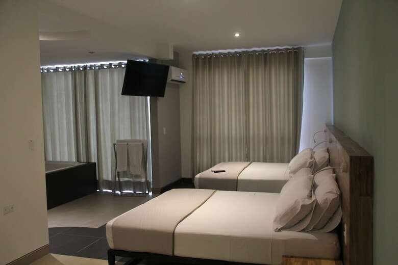 Hotel G