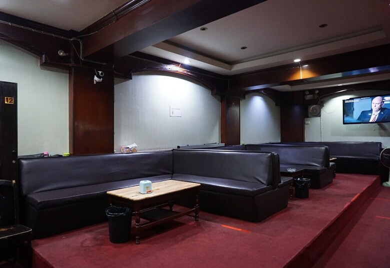 Hotel Max One House