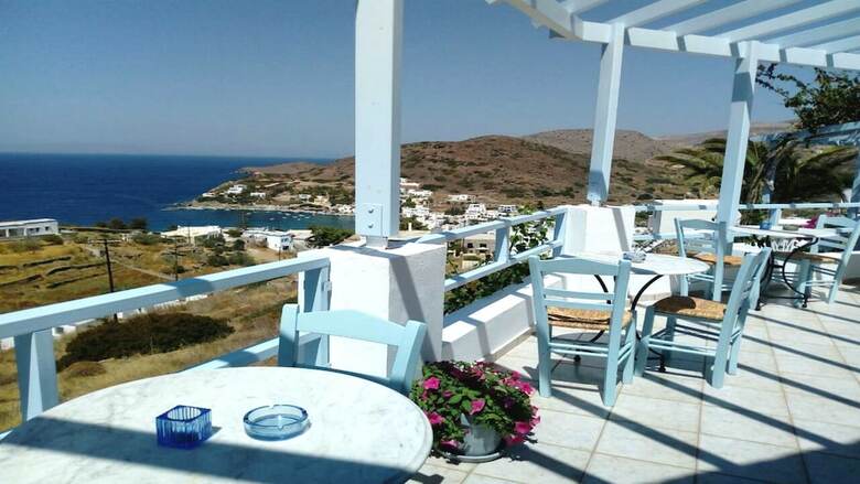 Hotel Horizon Blue