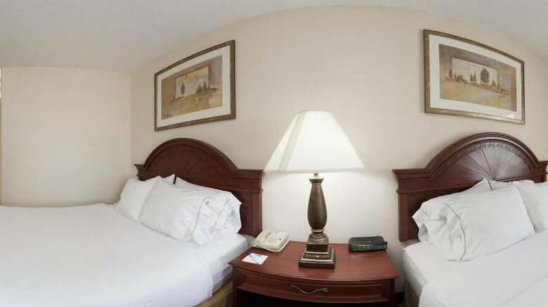 Hotel Quality Inn & Suites