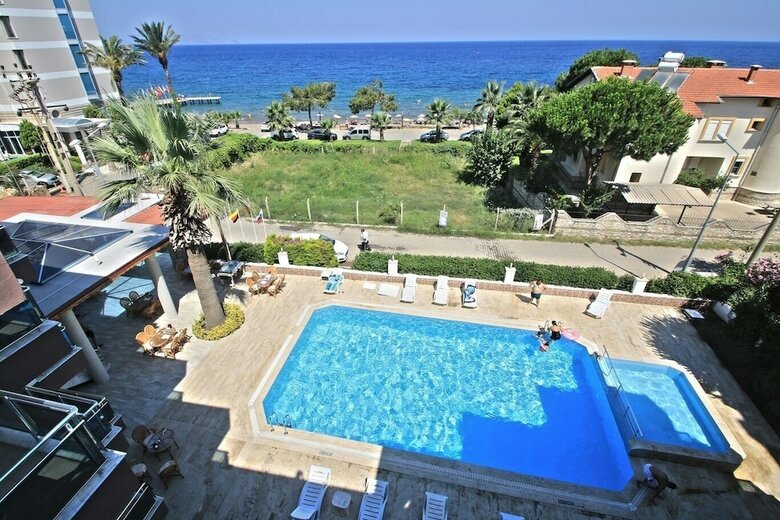Hotel Oz Guzelcamli Otel