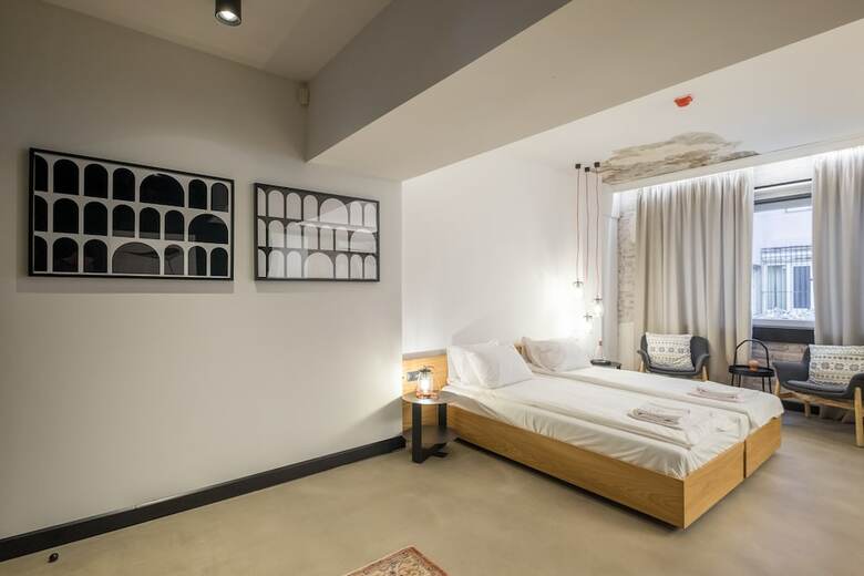 R34 Boutique Hotel