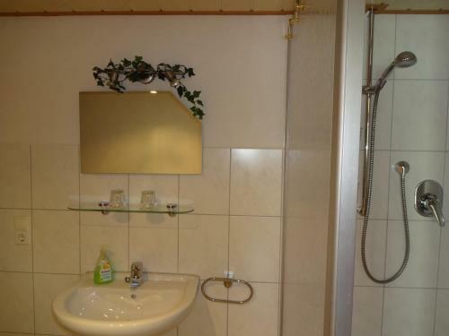 Hostal Ferienwohnung Latscha