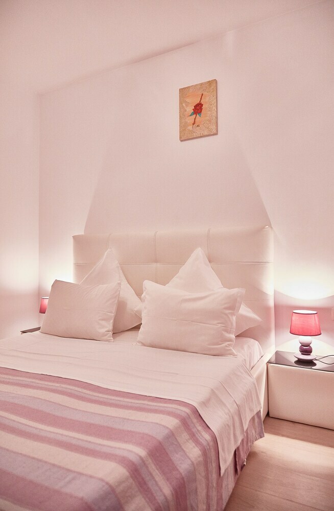 Gabizz Apartments - Near Farul Stadium