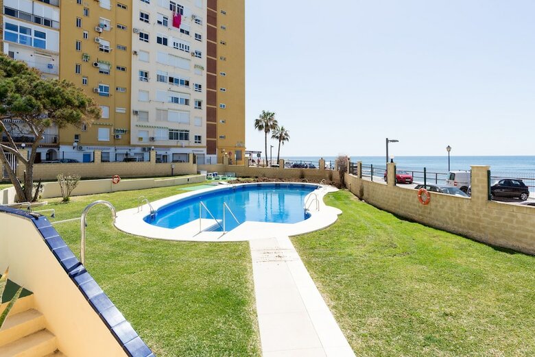 Apartamentos Calahonda Primera Linea De Playa