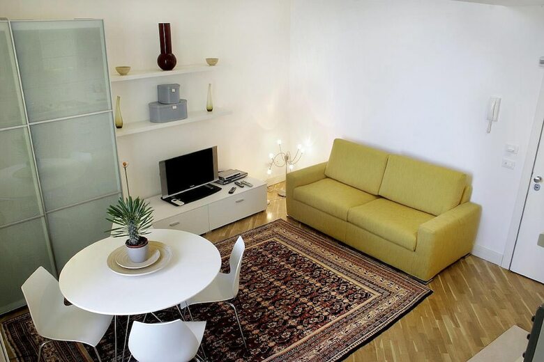 Ognina Residence