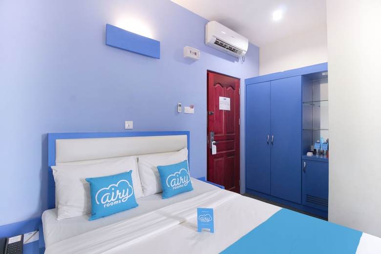 Hotel Airy Batu Aji Merlion Square Batam