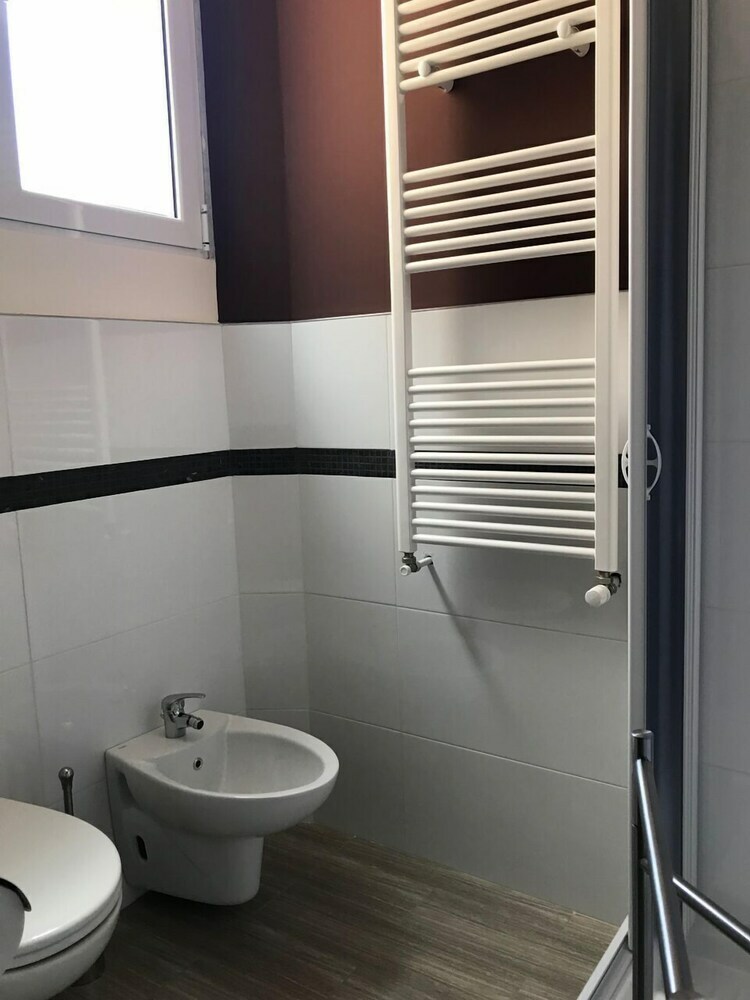 Hotel Raya 28