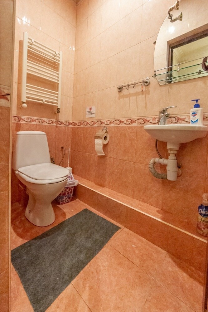 Hostal Arteast Hostel