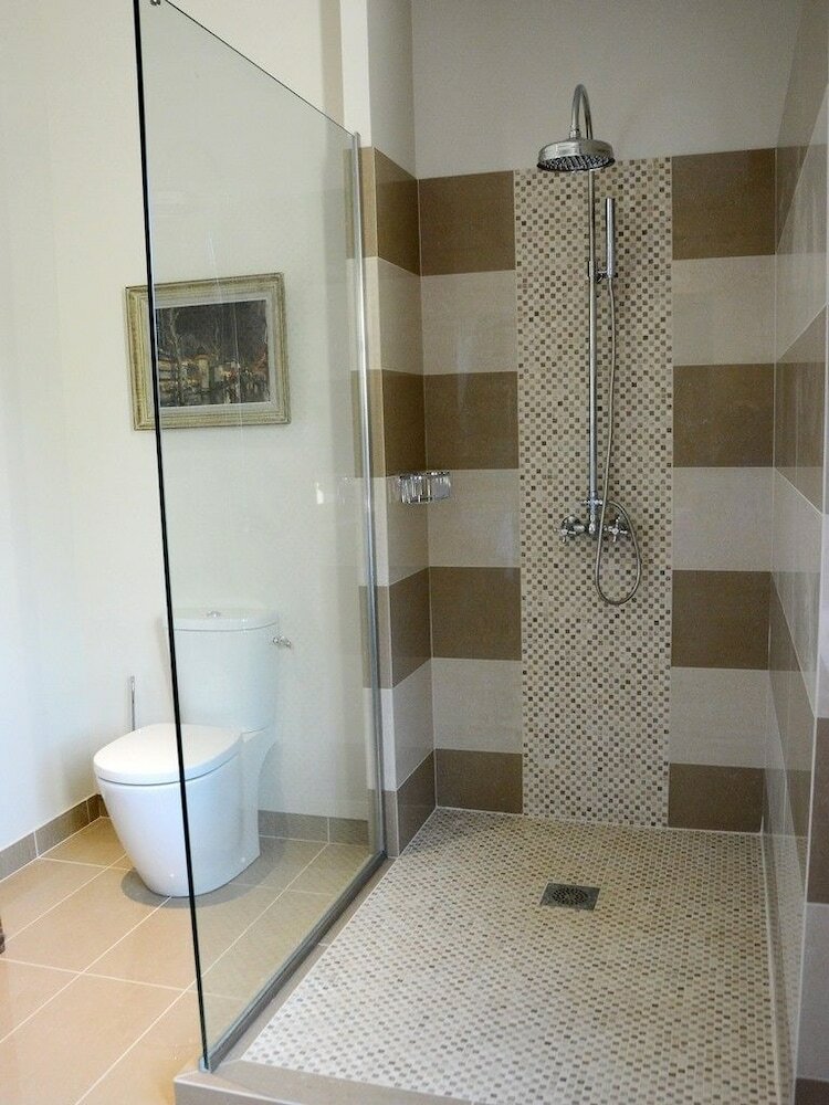 Les Loges De Saint Eloi - G�tes