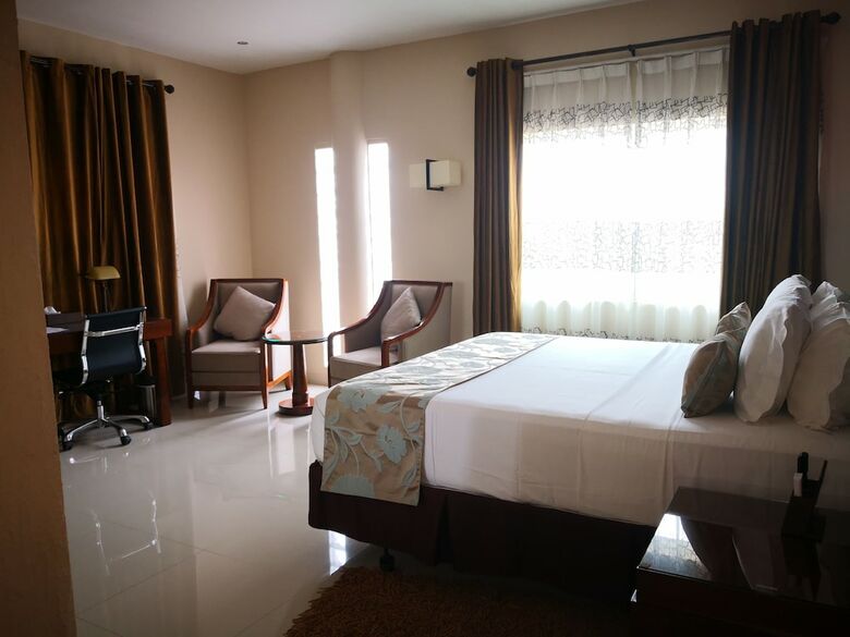 Hotel Frederick's Lodge