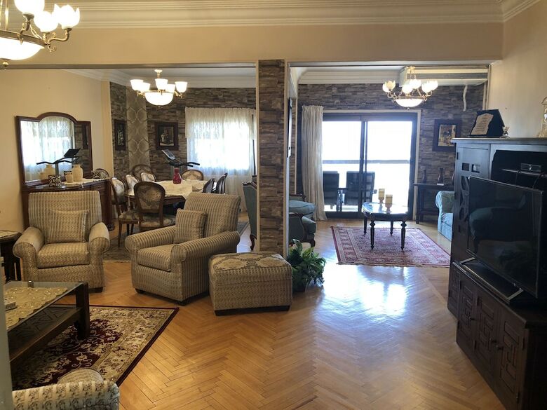 Private Apartment With City View Maadi