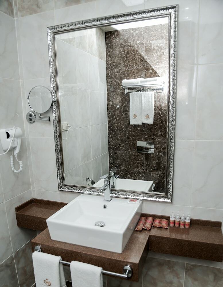 Gm City Hotel