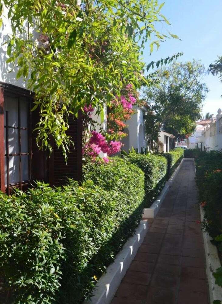 La Concha Del Mar Apartments