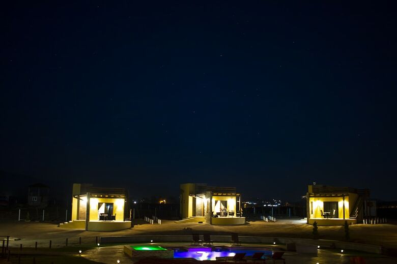 Hotel Cuatro Lunas