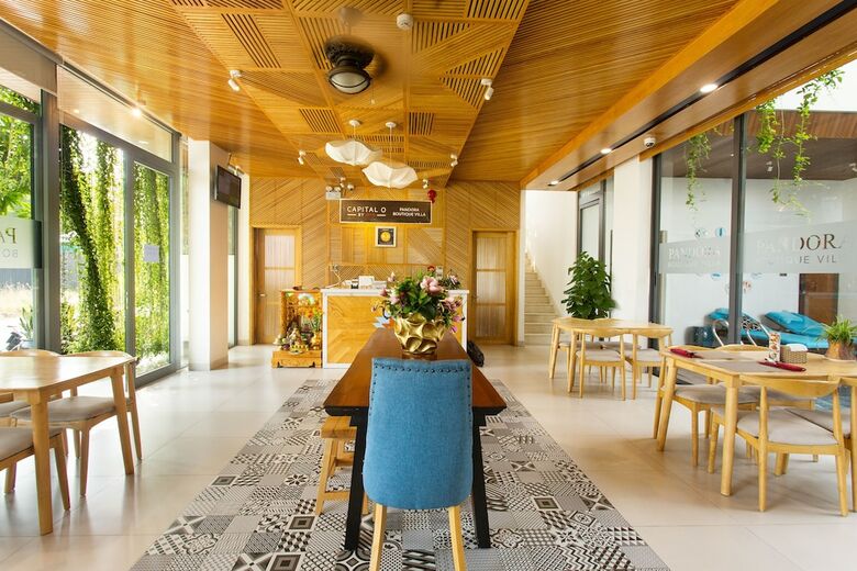 Aparthotel Oyo 1010 Pandora Boutique Villa