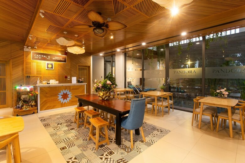 Aparthotel Oyo 1010 Pandora Boutique Villa