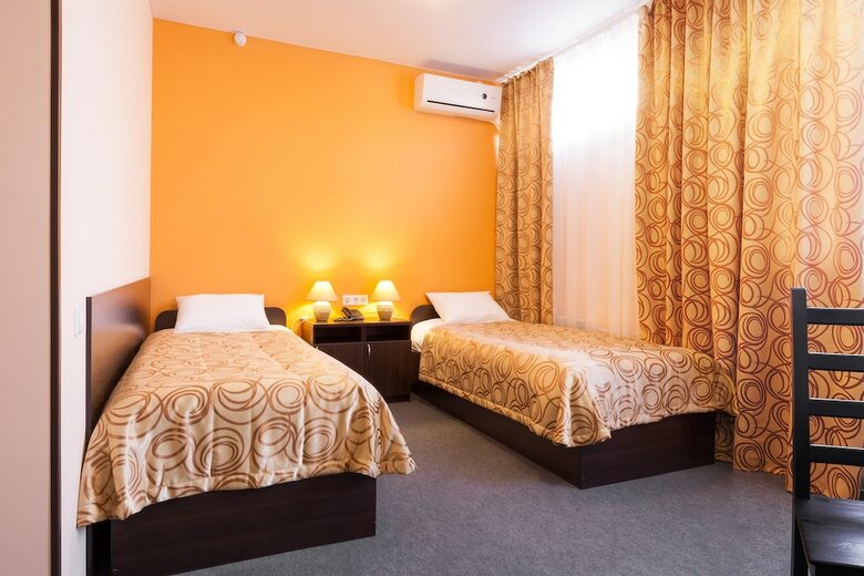 Hotel19