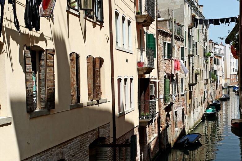 Testa - Wr Apartments
