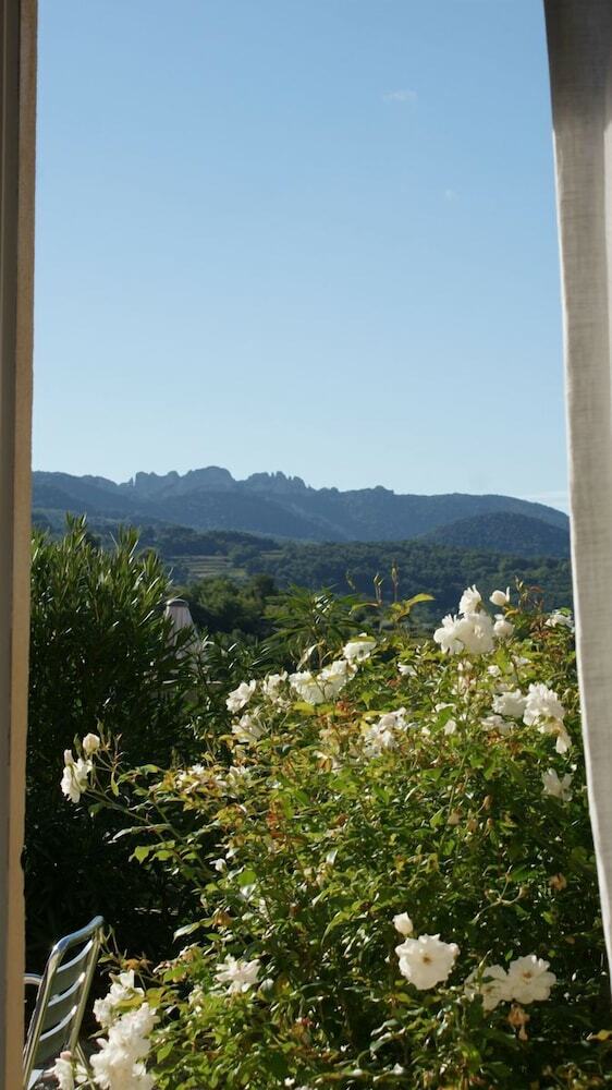 B&B Patios Des Vignes